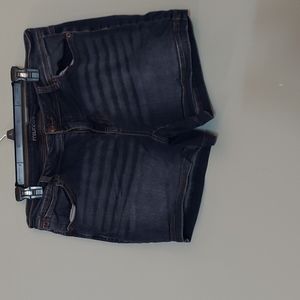 Maurices size 16 dark wash shorts